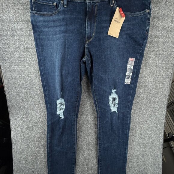 NWT Levis Womens Denim 711 Skinny Jeans W33 L30 16 Medium Mid Rise Distressed - Picture 1 of 16